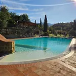 Rigacci Hotel