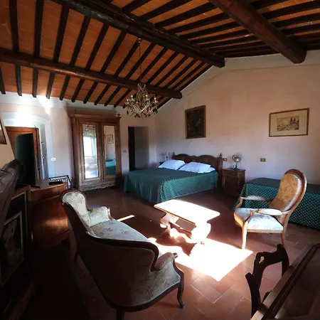 Rigacci Hotel